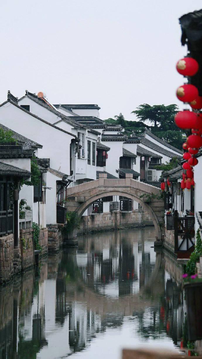 单身就不配拥有工作么？游戏画面
